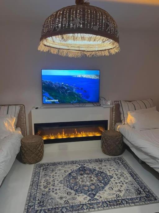 Beach Front Apartment Gibraltar Exterior foto